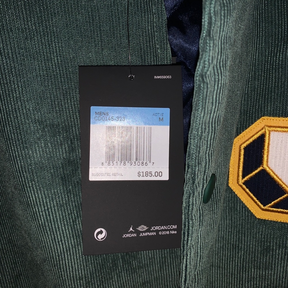 Air Jordan Varsity Jacket (RARE) - Picture 4 of 5